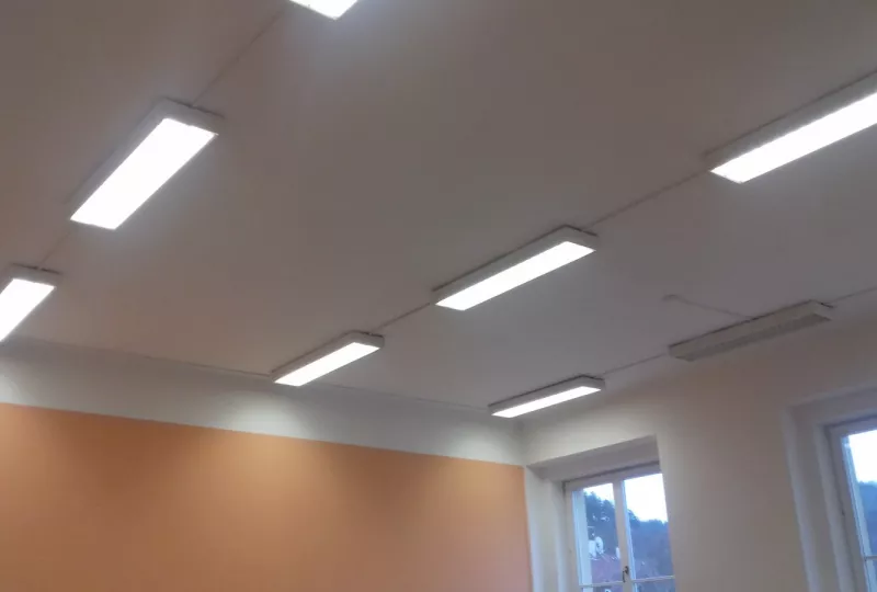 Karlovy Vary, ZŠ jazyků - odborná učebna 3. NP