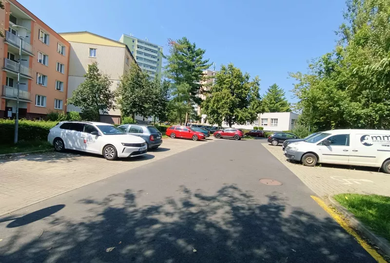 Karlovy Vary, vnitroblok Truhlářská ulice