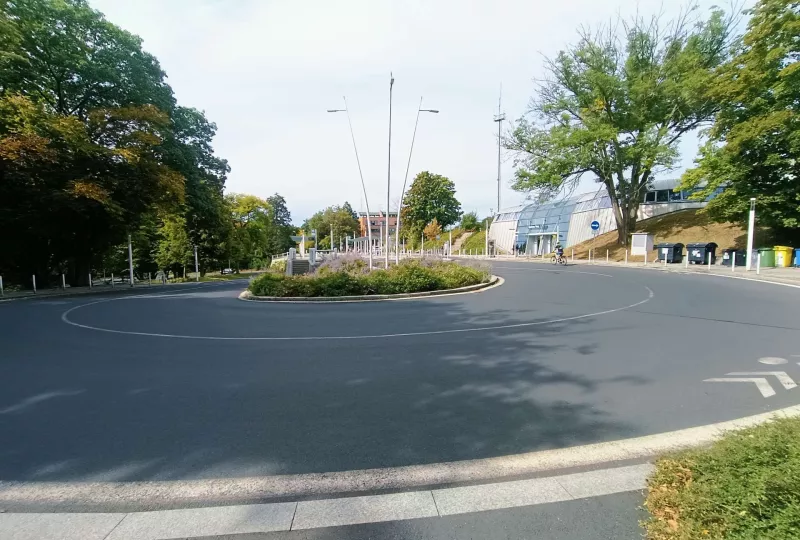 Přestupní uzel Horní nádraží - úprava přednádražního prostoru