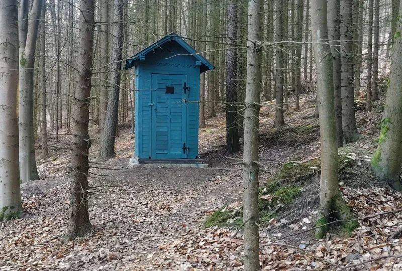 Lesní toaleta