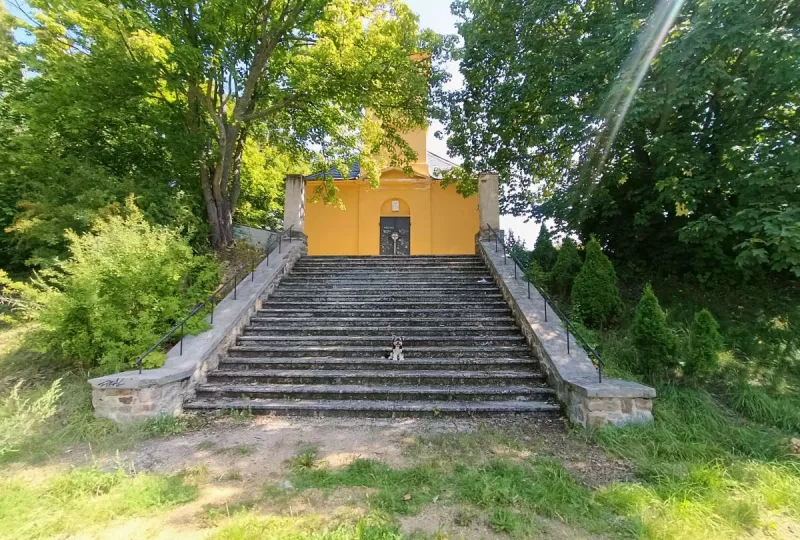 schodiště u kostela sv. Urbana 