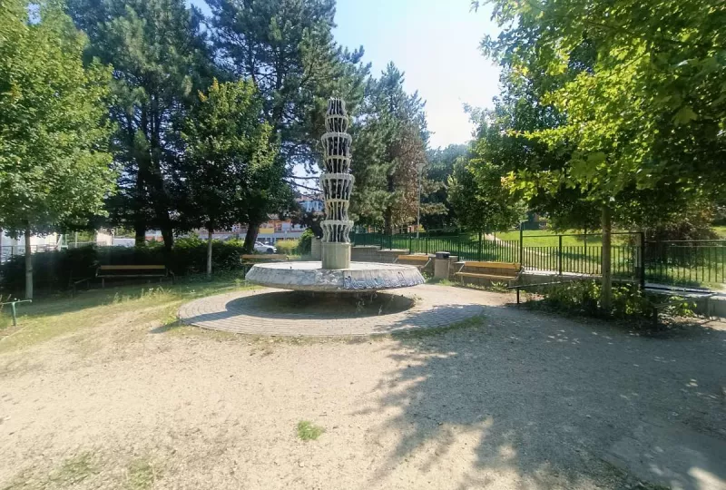 Karlovy Vary, Revitalizace lokality sídliště za Lidovým domem ve Staré Roli 